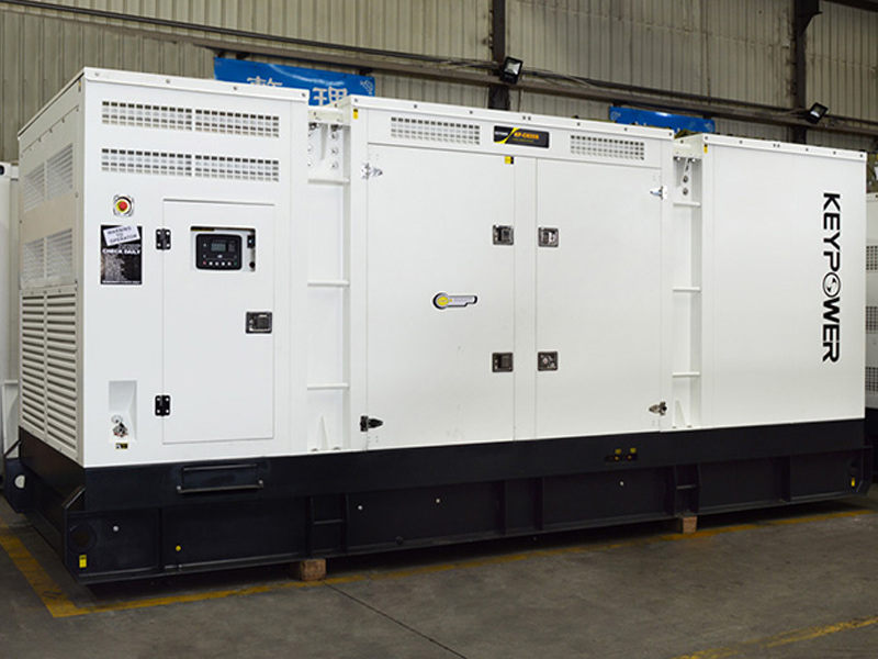 800 kW Cummins-generator met 1000L 110% volledig ingebedde basisbrandstoftank voor Australië 01
