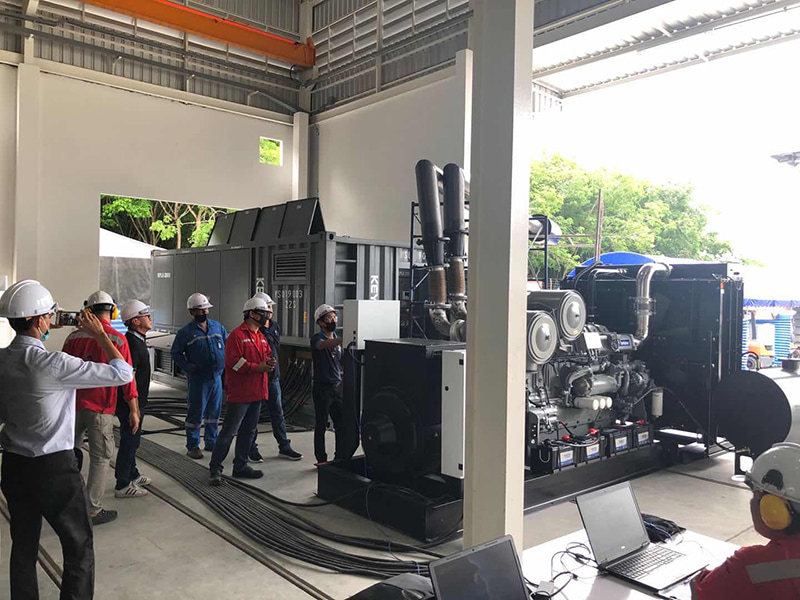 2000 kW Keypower-loadbank gebruikt voor de inbedrijfstelling en het testen van de Perkins-generator in Bangkok